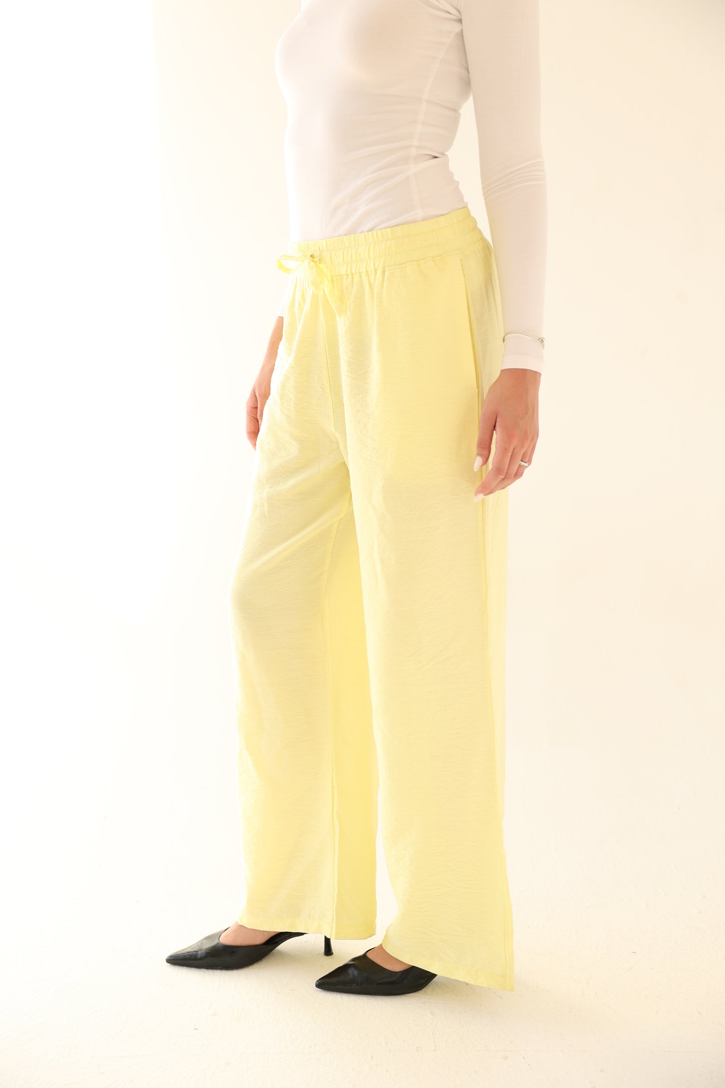 Breeze Linen Pants - Yellow